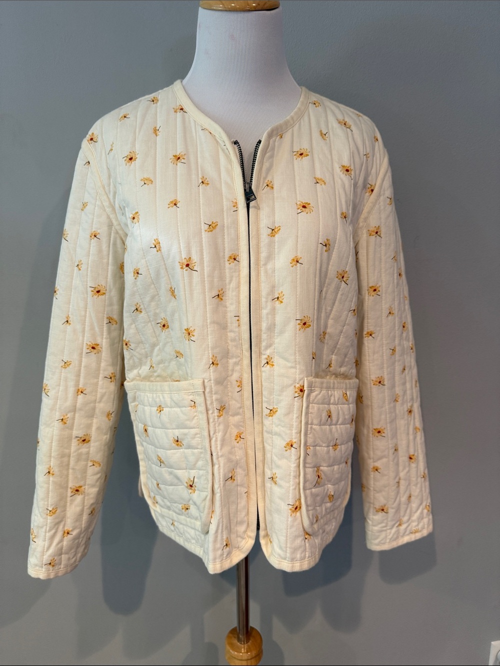 Madewell Cream Quilted Bomber Jacket with Yellow Floral Print- M